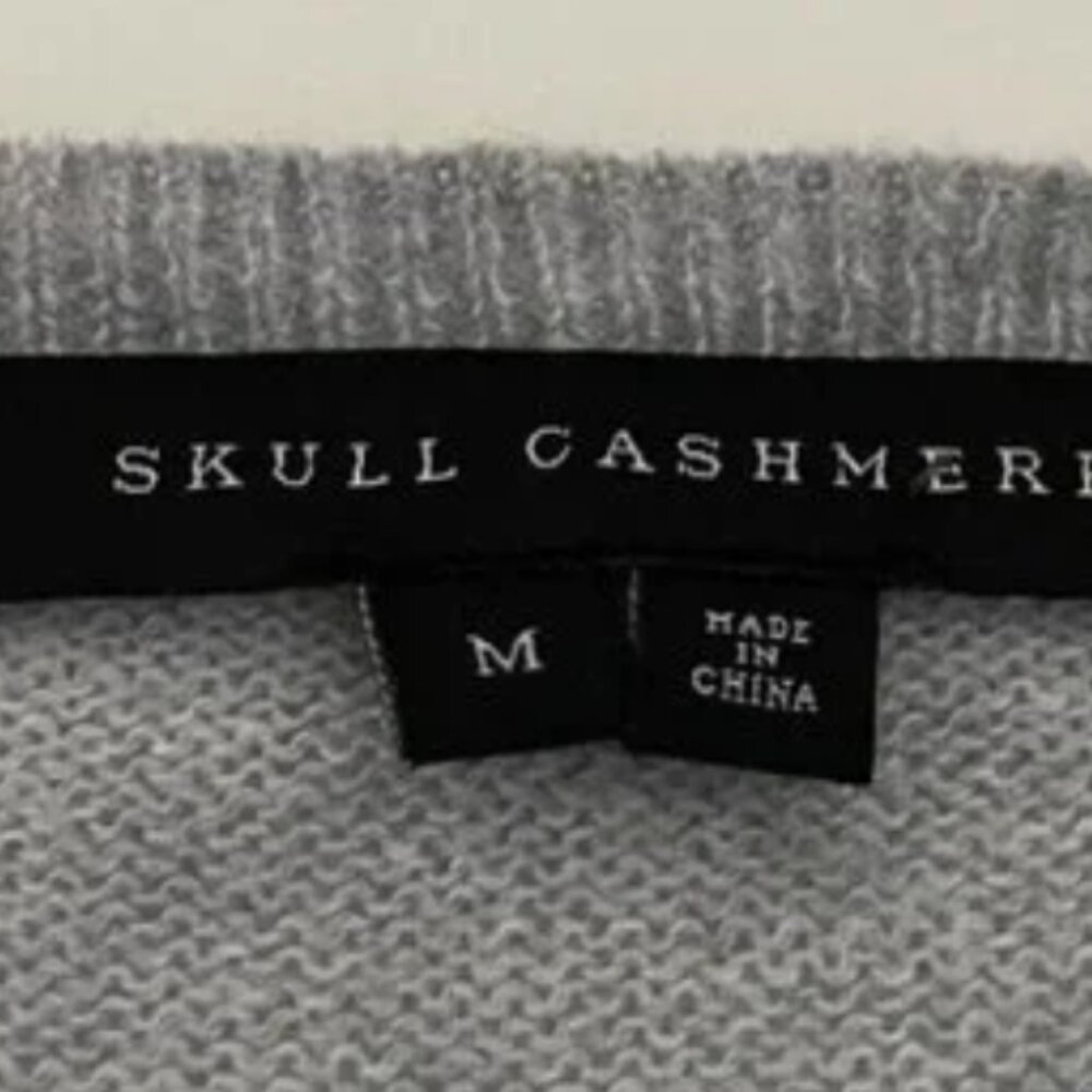 NWOT $119 Skull Cashmere V-8 Sweater - Sz M - Picture 7 of 8